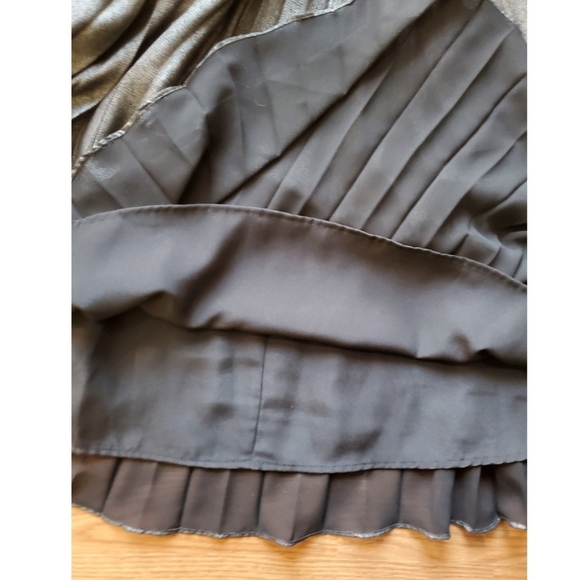 Metallic Midi Skirt - Picture 5 of 7